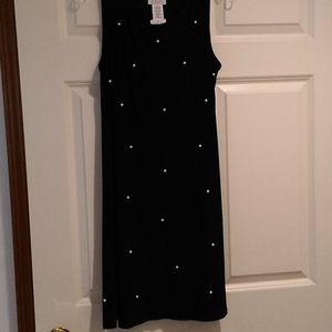 Ivy Lane Sheath dress with Pearls